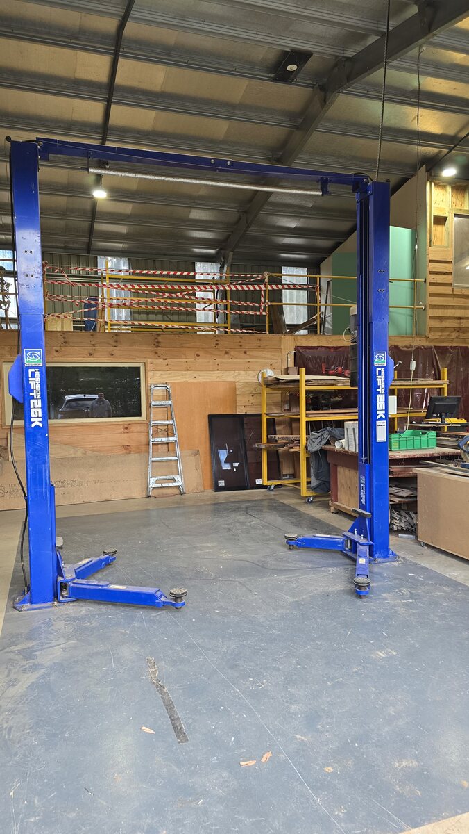The car hoist at the Bright United Men's Shed