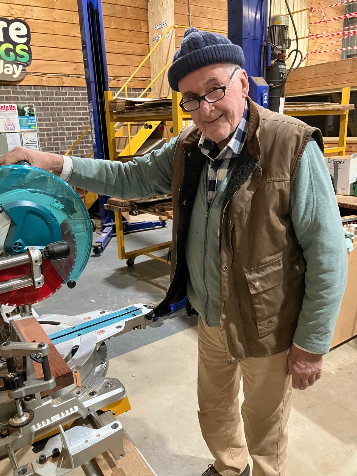 A member at the mitre / drop saw